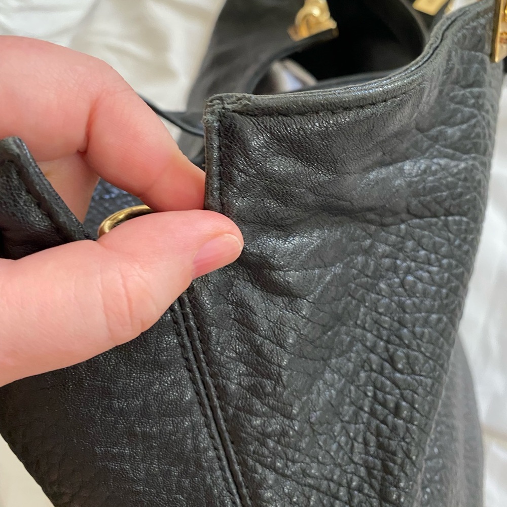 Elizabeth and James Cynnie black pebble leather tote bag - Picture 11 of 11